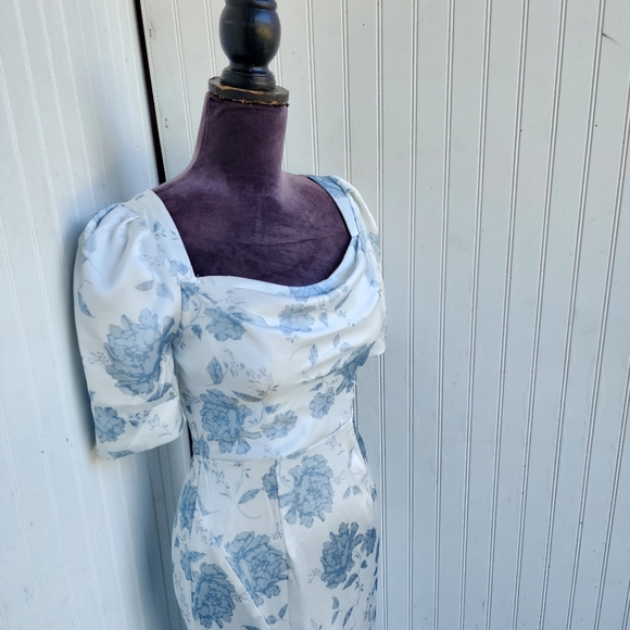 NWOT AW BRIDAL Dusty Blue White Peonies Satin Floral Mermaid Puff Sleeve Sz 0 - Picture 3 of 16